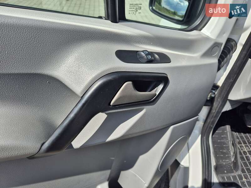 Грузовой фургон Volkswagen Crafter 2017 в Стрые фото 32 Грузовой фургон Volkswagen Crafter 2017 в Стрые