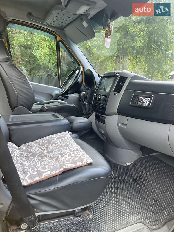 Микроавтобус Volkswagen Crafter 2008 в Ивано-Франковске