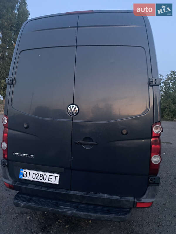 Вантажний фургон Volkswagen Crafter 2011 в Миргороді