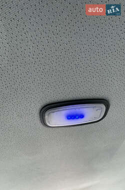 Микроавтобус Volkswagen Crafter 2012 в 