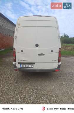Грузовой фургон Volkswagen Crafter 2011 в 