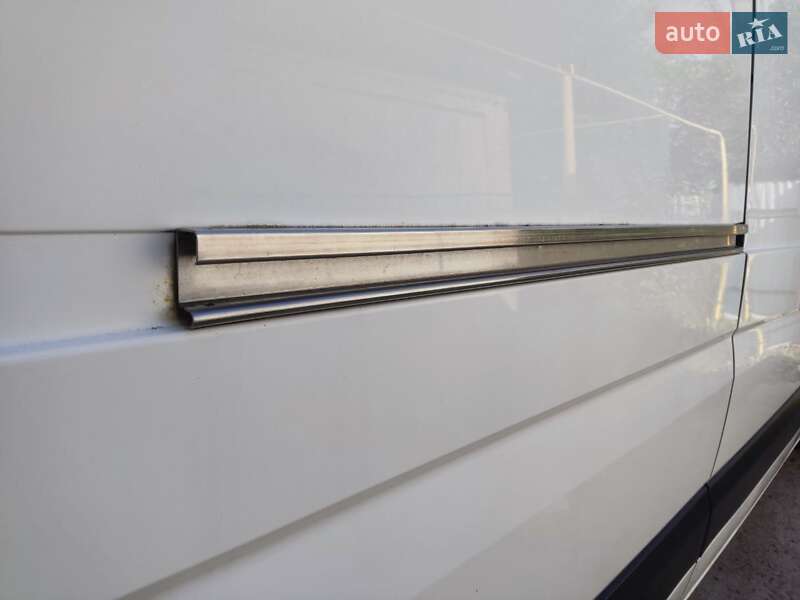 Грузовой фургон Volkswagen Crafter 2011 в Белой Церкви