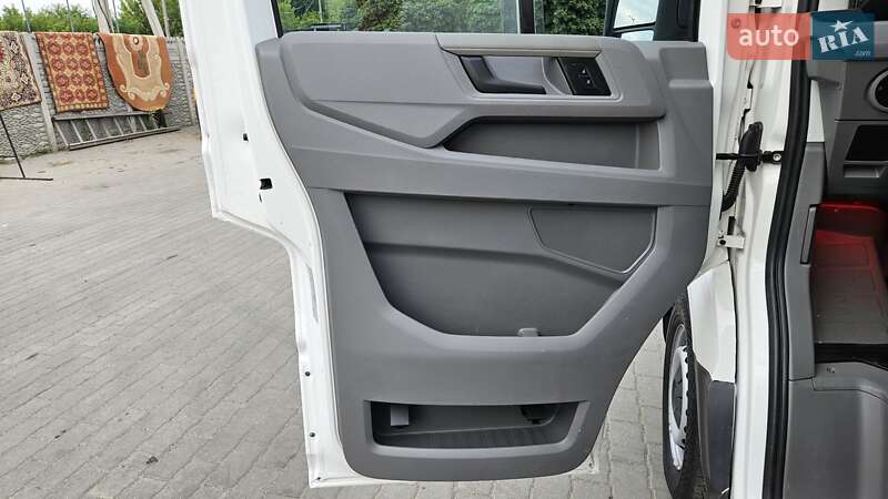 Грузовой фургон Volkswagen Crafter 2019 в Радомышле