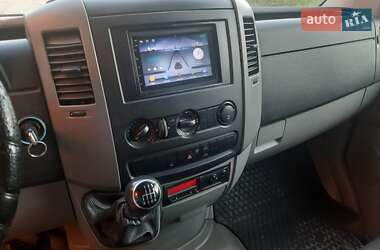 Грузовой фургон Volkswagen Crafter 2013 в 