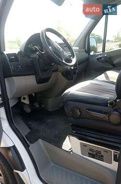 Грузовой фургон Volkswagen Crafter 2014 в 