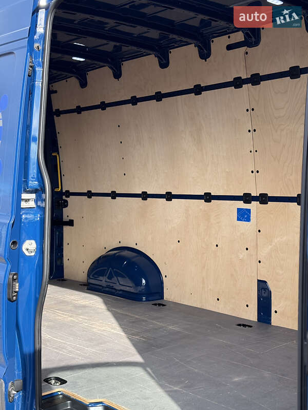 Грузовой фургон Volkswagen Crafter 2019 в Ровно