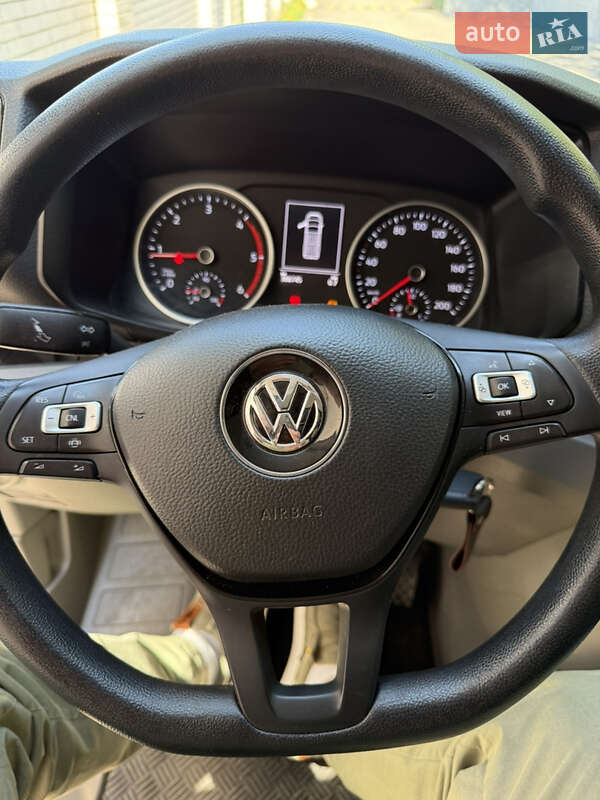 Грузовой фургон Volkswagen Crafter 2020 в Киеве