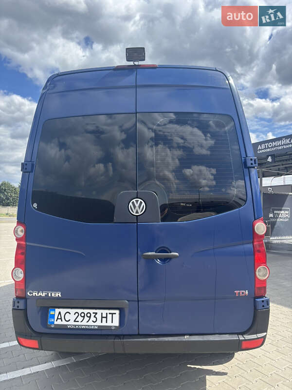 Грузопассажирский фургон Volkswagen Crafter 2009 в Луцке