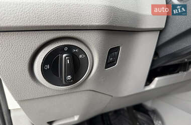 Грузовой фургон Volkswagen Crafter 2022 в 