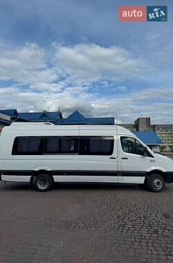 Туристический / Междугородний автобус Volkswagen Crafter 2013 в Ровно