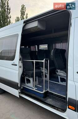 Туристический / Междугородний автобус Volkswagen Crafter 2013 в 