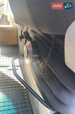 Грузовой фургон Volkswagen Crafter 2013 в 