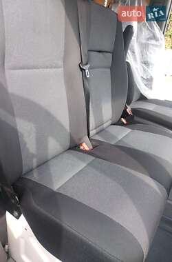 Вантажопасажирський фургон Volkswagen Crafter 2016 в 