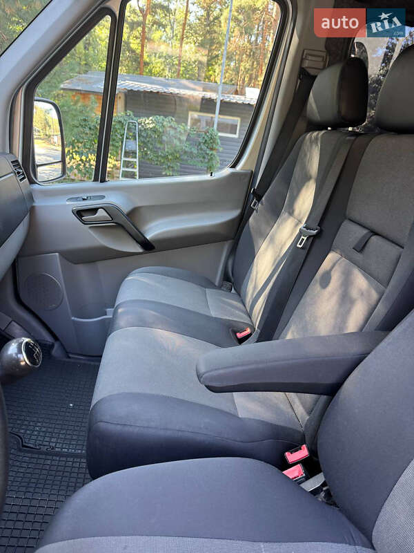 Городской автобус Volkswagen Crafter 2016 в Днепре