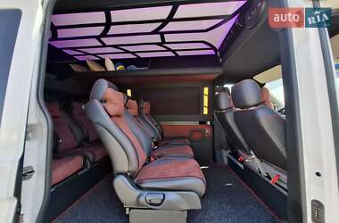 Грузопассажирский фургон Volkswagen Crafter 2019 в 