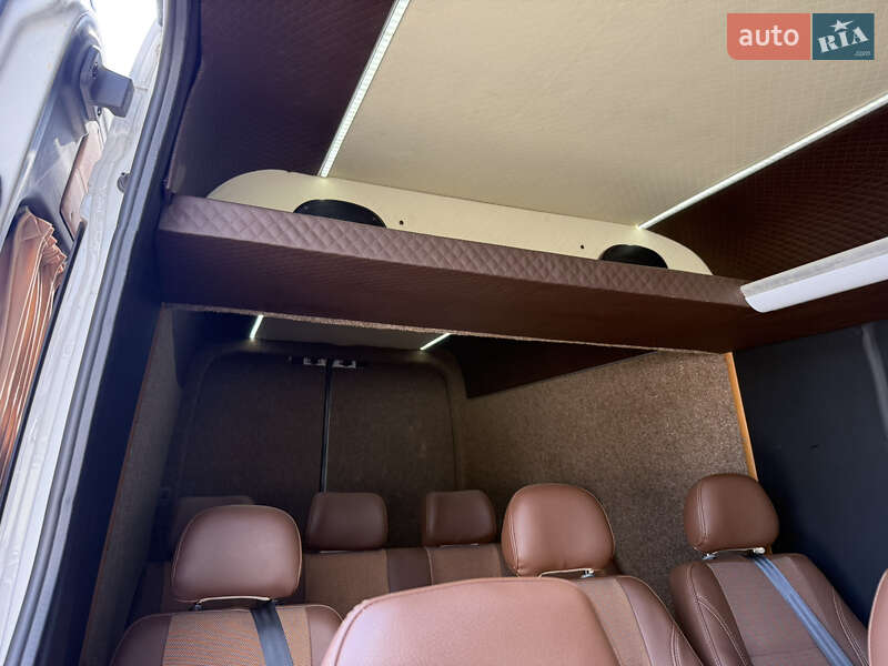 Микроавтобус Volkswagen Crafter 2018 в Стрые фото 54 Микроавтобус Volkswagen Crafter 2018 в Стрые