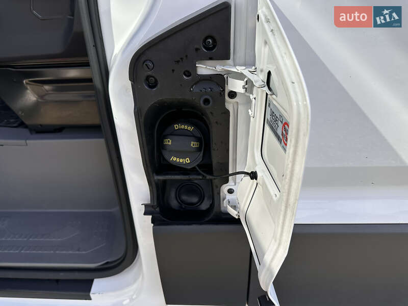 Вантажний фургон Volkswagen Crafter 2018 в Миколаєві