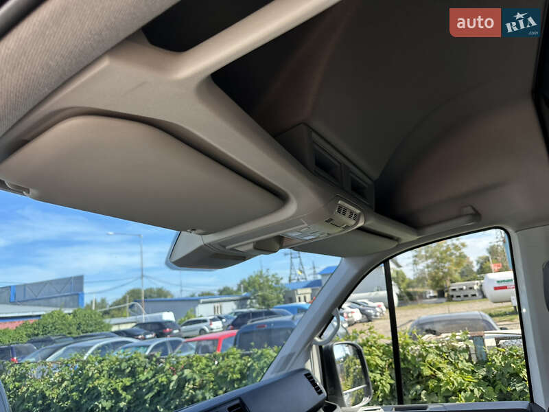 Вантажний фургон Volkswagen Crafter 2018 в Миколаєві