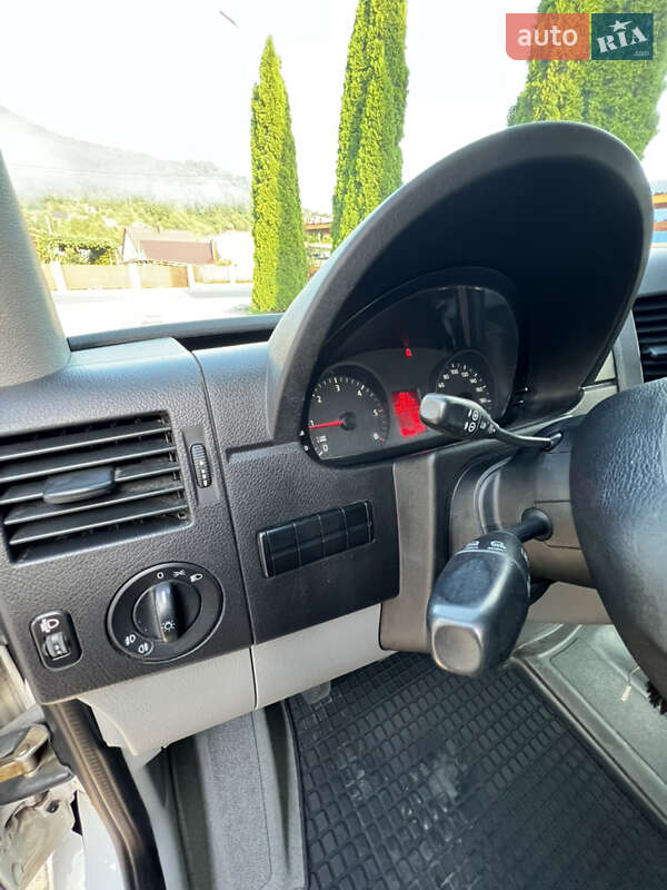 Грузовой фургон Volkswagen Crafter 2016 в Тячеве фото 17 Грузовой фургон Volkswagen Crafter 2016 в Тячеве