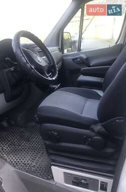 Грузовой фургон Volkswagen Crafter 2013 в 