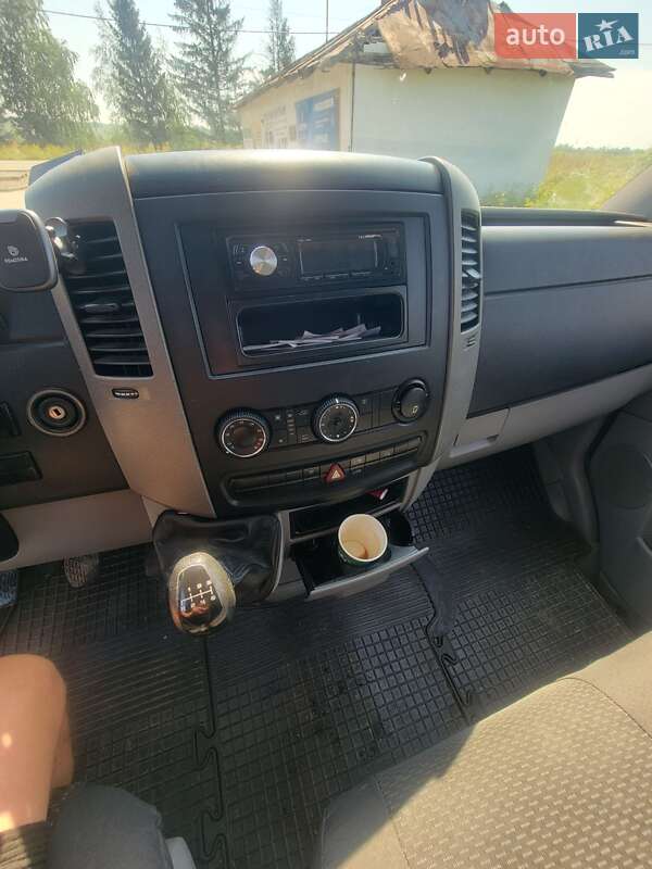 Грузовой фургон Volkswagen Crafter 2007 в Коломые