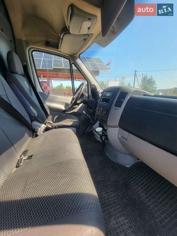 Грузовой фургон Volkswagen Crafter 2007 в Коломые