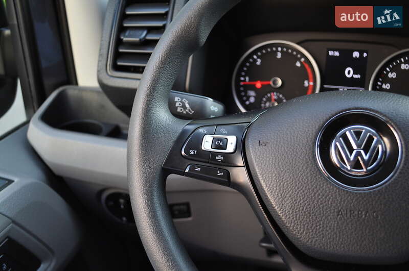 Грузовой фургон Volkswagen Crafter 2020 в Киеве