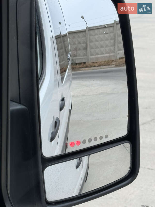 Микроавтобус Volkswagen Crafter 2015 в Одессе фото 53 Микроавтобус Volkswagen Crafter 2015 в Одессе