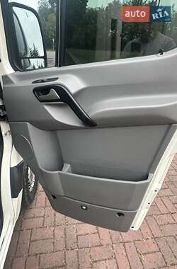 Грузовой фургон Volkswagen Crafter 2009 в 