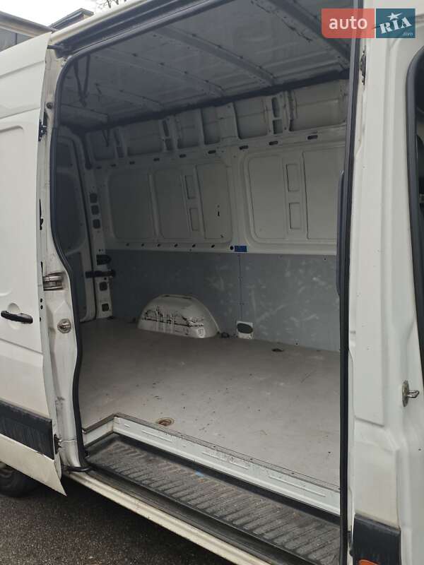 Микроавтобус Volkswagen Crafter 2014 в Киеве
