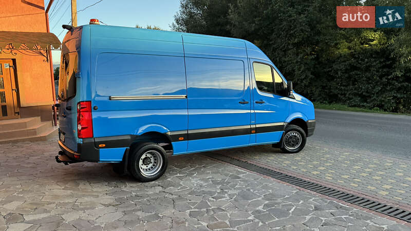 Грузовой фургон Volkswagen Crafter 2015 в Сваляве