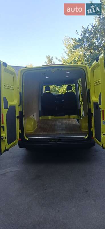 Грузовой фургон Volkswagen Crafter 2019 в Киеве