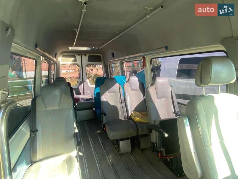 Микроавтобус Volkswagen Crafter 2010 в Дрогобыче