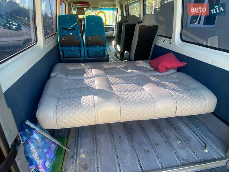 Микроавтобус Volkswagen Crafter 2010 в Дрогобыче