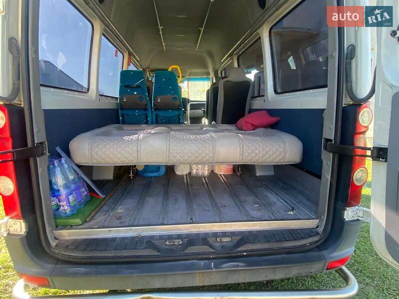Микроавтобус Volkswagen Crafter 2010 в Дрогобыче