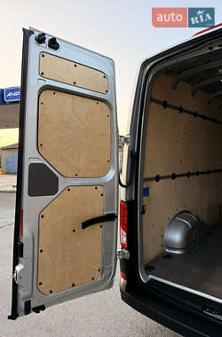 Грузовой фургон Volkswagen Crafter 2020 в 