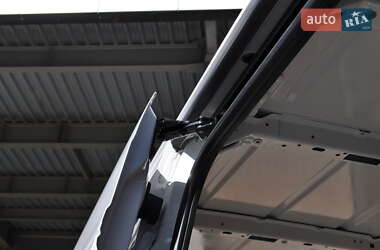 Грузовой фургон Volkswagen Crafter 2020 в 
