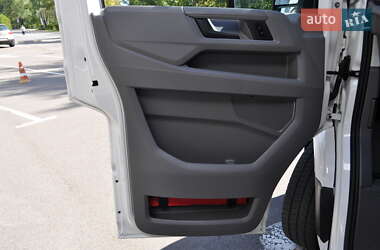 Грузовой фургон Volkswagen Crafter 2020 в 