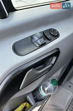 Грузовой фургон Volkswagen Crafter 2014 в 