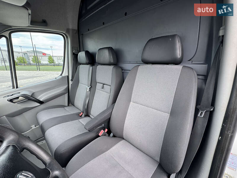 Грузовой фургон Volkswagen Crafter 2016 в Мукачево