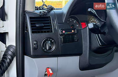 Туристический / Междугородний автобус Volkswagen Crafter 2009 в 