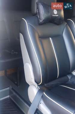Микроавтобус Volkswagen Crafter 2006 в 