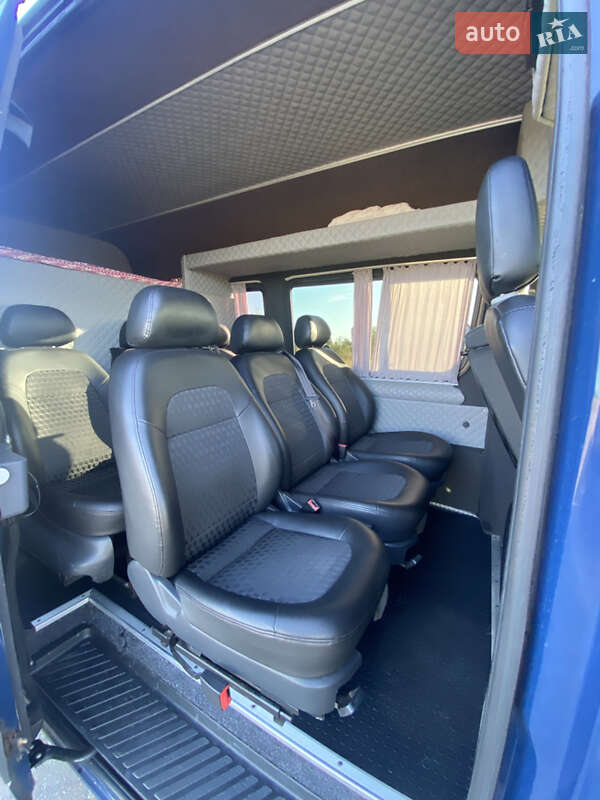 Микроавтобус Volkswagen Crafter 2009 в Березному