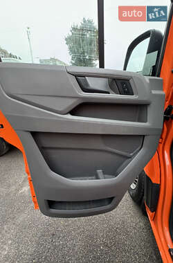 Грузопассажирский фургон Volkswagen Crafter 2018 в 