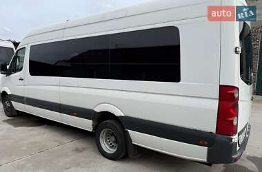 Туристический / Междугородний автобус Volkswagen Crafter 2013 в 