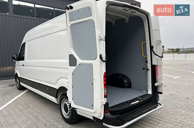 Грузовой фургон Volkswagen Crafter 2021 в 