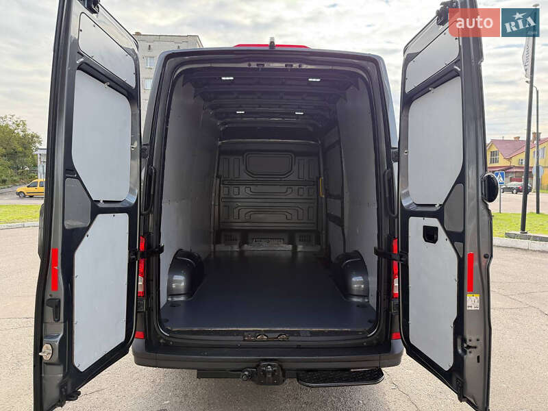 Грузовой фургон Volkswagen Crafter 2021 в Дубно