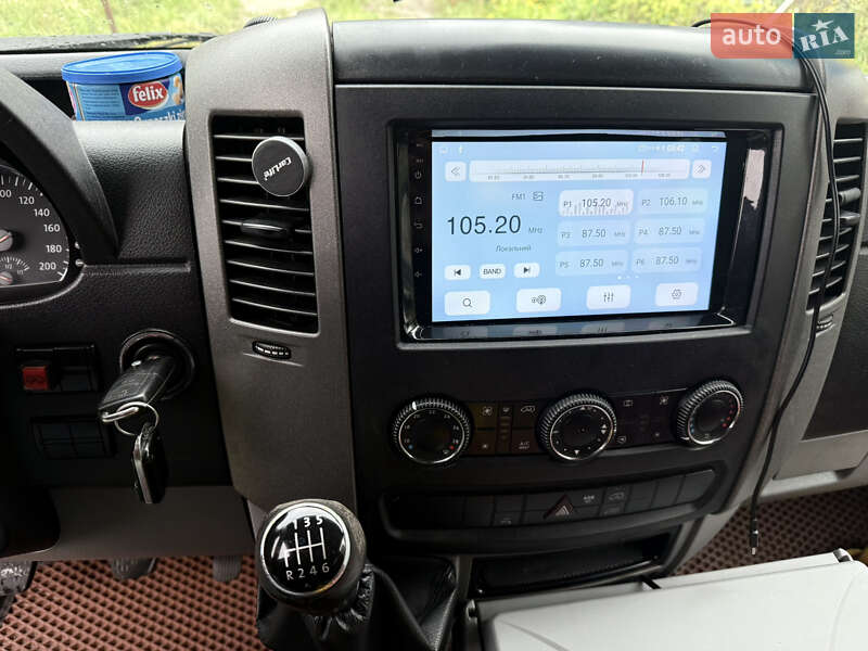 Микроавтобус Volkswagen Crafter 2011 в Бердичеве