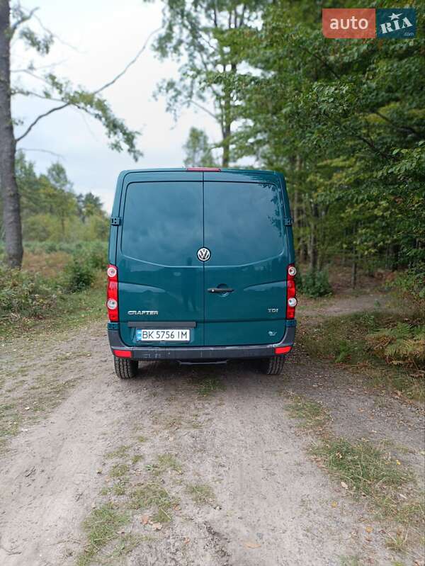 Грузовой фургон Volkswagen Crafter 2012 в Костополе