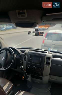 Туристический / Междугородний автобус Volkswagen Crafter 2012 в 